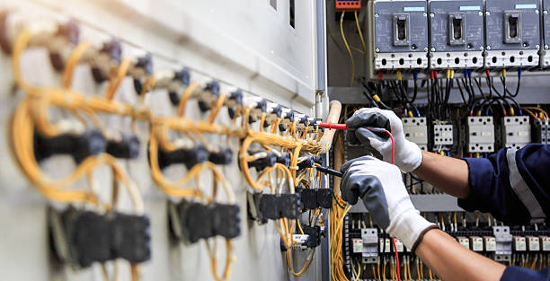 Professional Electrician technician working in Ellsworth, WI